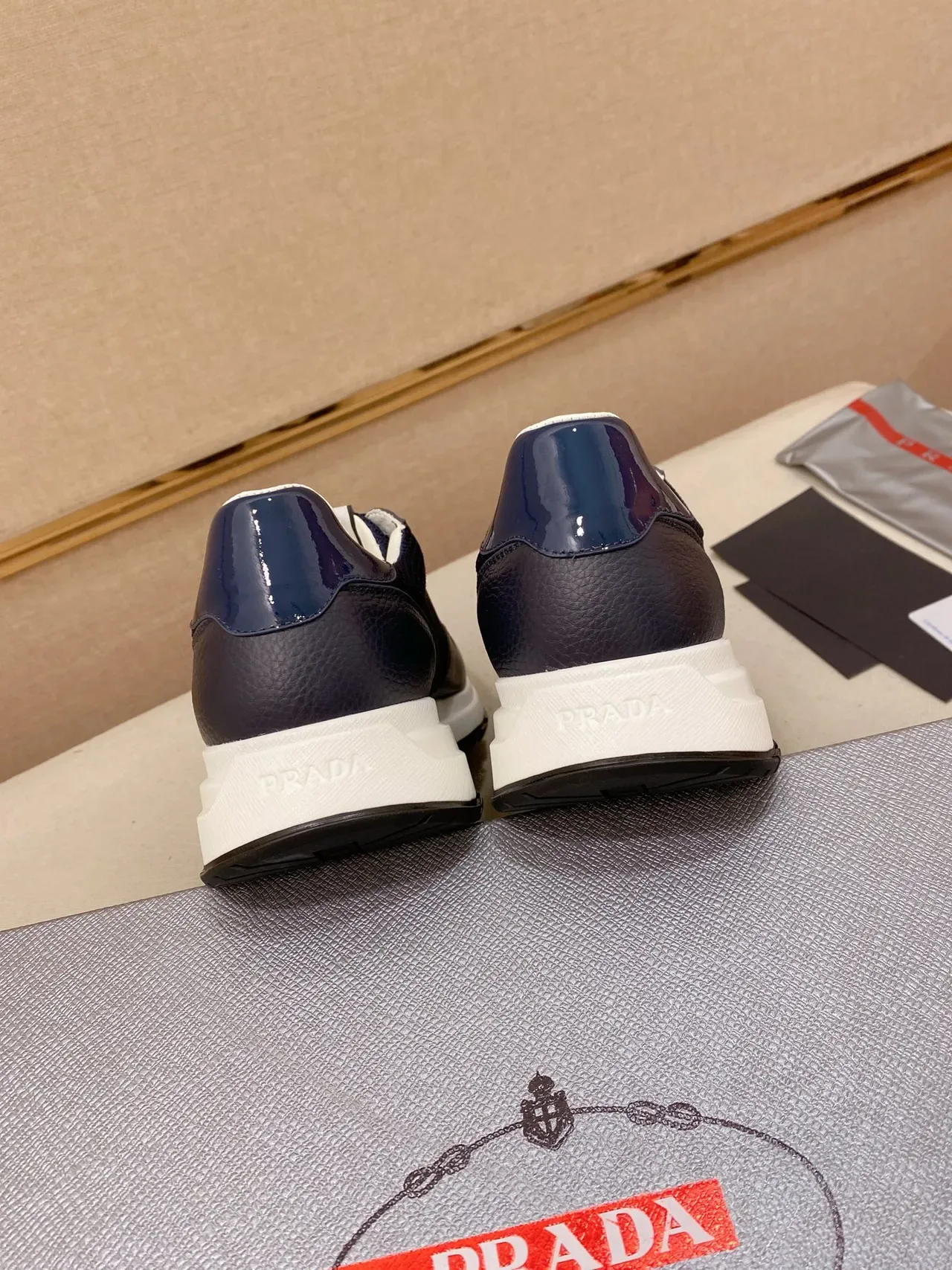 Prada Navy White Mixed Leather And Mesh Upper Sculpted Midsole Lifestyle Sneakers 3