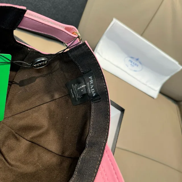 Prada 粉色光滑合成纤维结构六片皇冠棒球帽 3