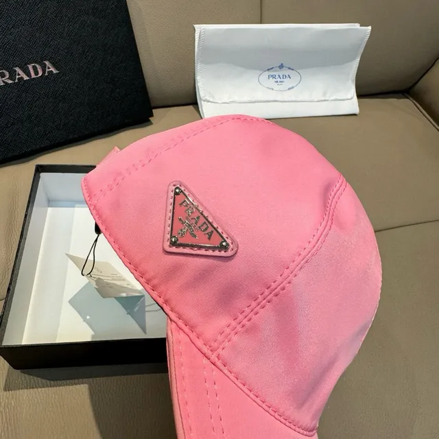 Prada 粉色光滑合成纤维结构六片皇冠棒球帽 6