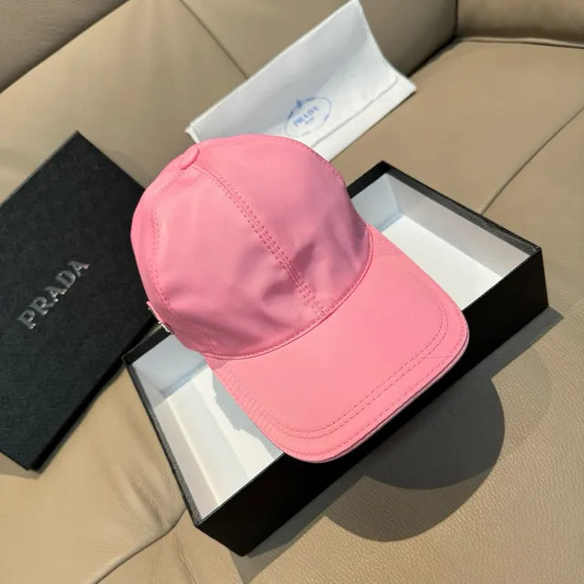 Prada 粉色光滑合成纤维结构六片皇冠棒球帽 8