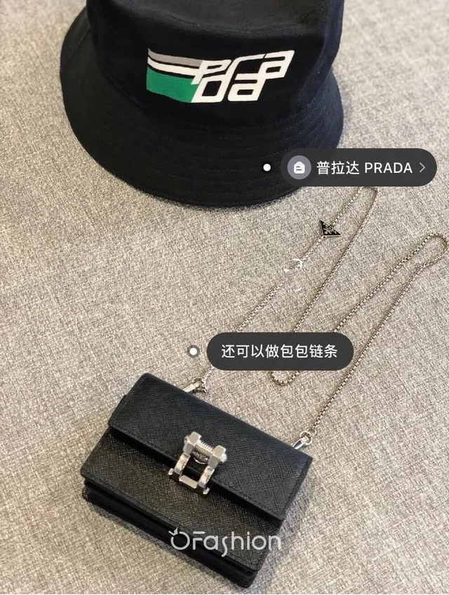 Prada White Black Stem Accents TWS Earbuds 3