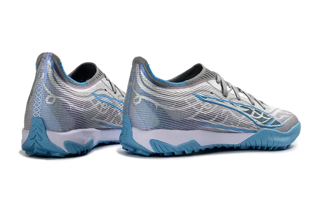 Puma Future Z Tênis de futebol cinza azul com upper de malha, overlay de onda assimétrica para turf 5