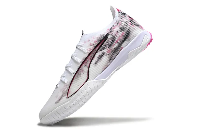 Puma Future Z أبيض وردي متعرج أعلى صناعي طباعة مجردة أرضية كرة القدم 3