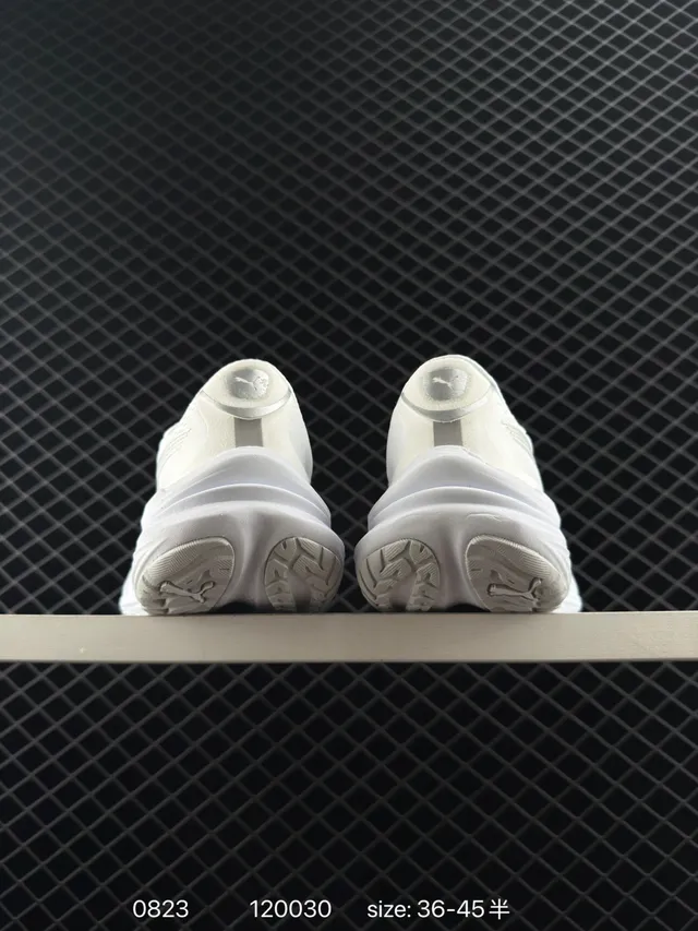 Puma Magmax Nitro Off-White দৌড়ের জুতা 2