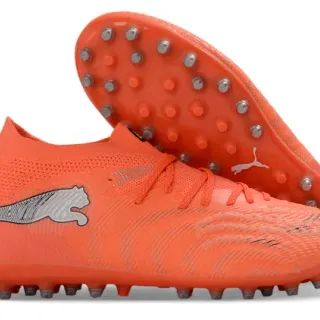 Puma 橙色银色针织无缝鞋面金属镶边圆锥形钉硬地足球鞋