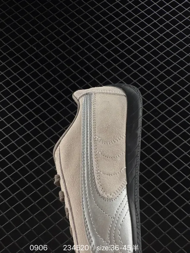 Puma Speedcat OG Tênis Lifestyle de Camurça Bege 3