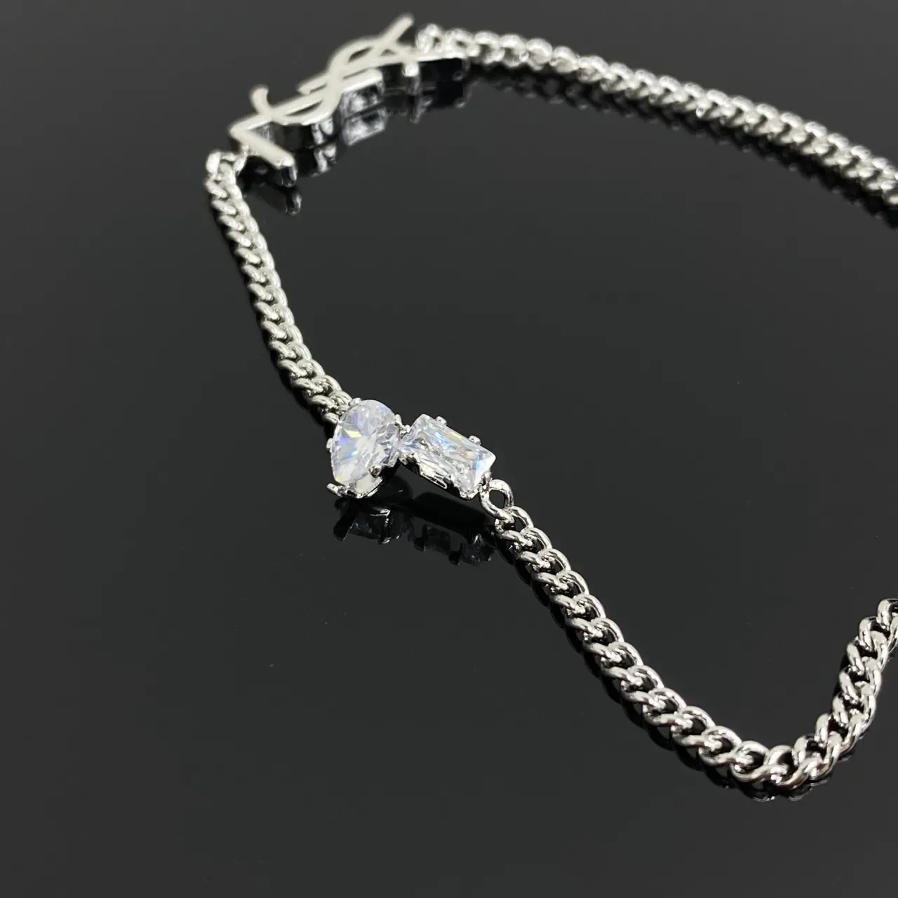 圣罗兰 花押字 银色透明波浪链 interlocking YSL 手链 5