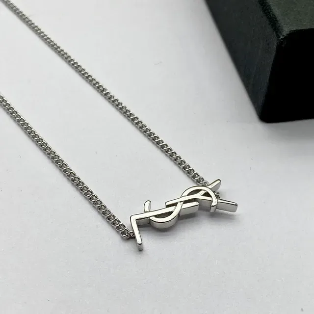 Saint Laurent Monogram সিলভার-টোন চেইন নেকলেস 7