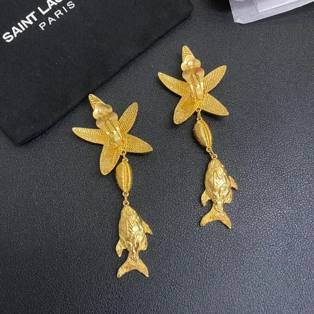 Saint Laurent স্টারফিশ এবং এনামেল ফিশ ড্যাঙ্গলিং ইয়াররিংস 4