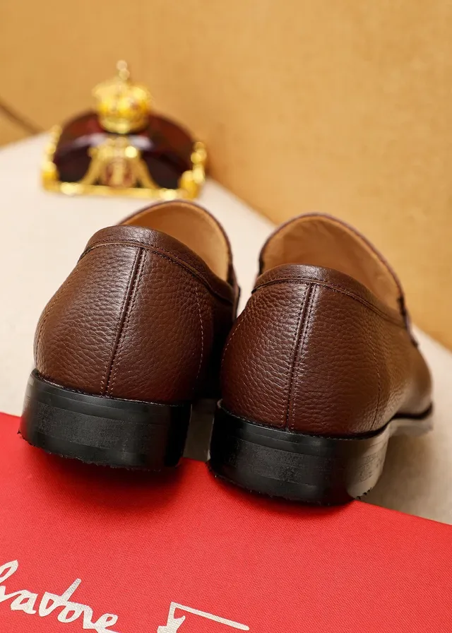 Salvatore Ferragamo Gancini Mocassin Marron Cuir Pebbled Boucle Horsebit Mocassins 6