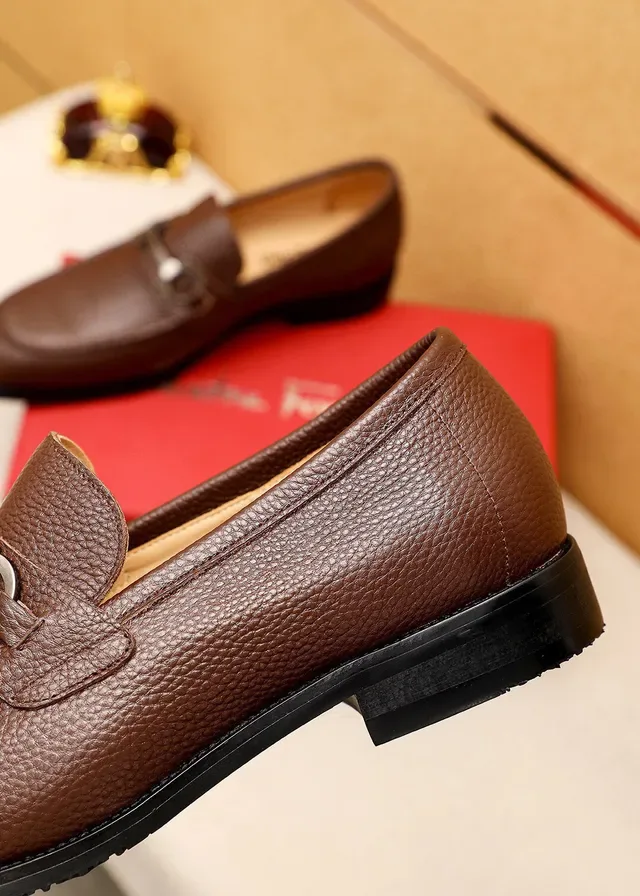 Salvatore Ferragamo Gancini Mocassin Marron Cuir Pebbled Boucle Horsebit Mocassins 7