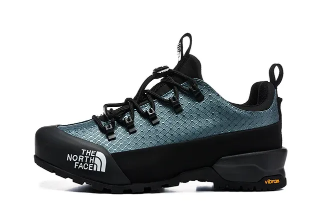 The North Face White Black Low-Cut Hiking Boot Grid-Mesh Upper Sneakers 3
