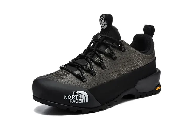The North Face White Black Low-Cut Hiking Boot Grid-Mesh Upper Sneakers 13