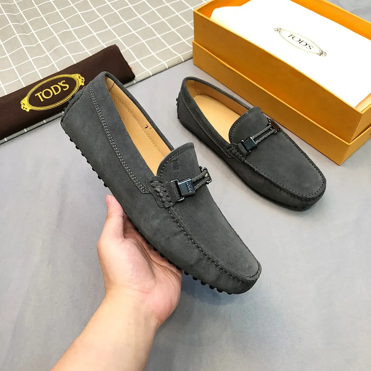 Tod's Gommino Mocassins Daim Gris Bride Tressée 9
