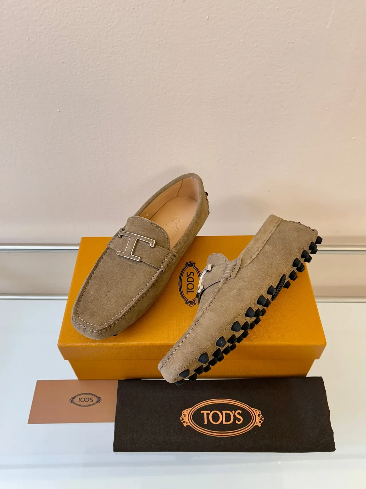 Tod's Gommino लोअफर टॉप्यू सूड लोअफर 2