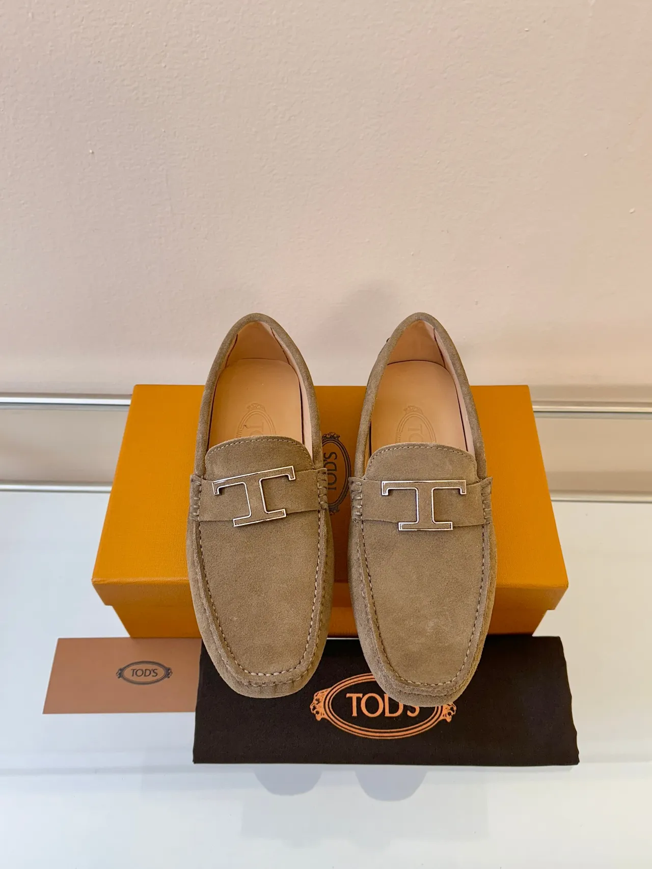 Tod's Gommino लोअफर टॉप्यू सूड लोअफर 6