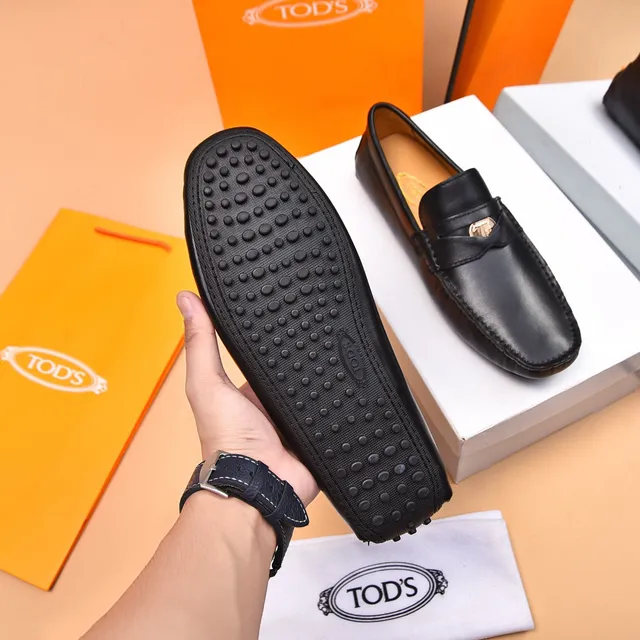 Tod's Horsebit Loafer Black Gold Leather Buckle Loafer 7