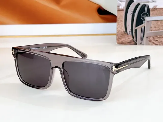 Gafas de sol Tom Ford negro marrón oversized rectangular marco de acetato 6