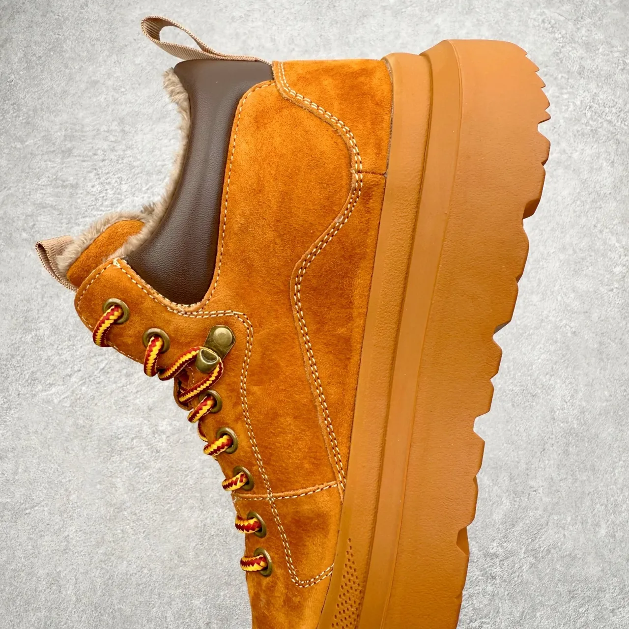 UGG أحذية عمل بني أسود سويد علوية مع كولار مبطن بجلد الغنم 5