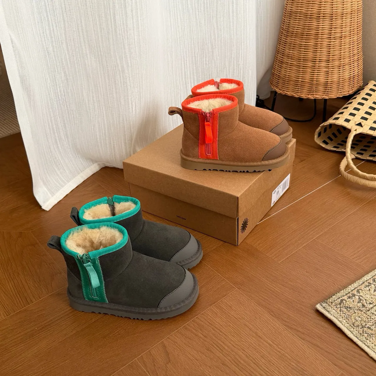 UGG 棕橙麂皮鞋面羊毛里雪靴 3