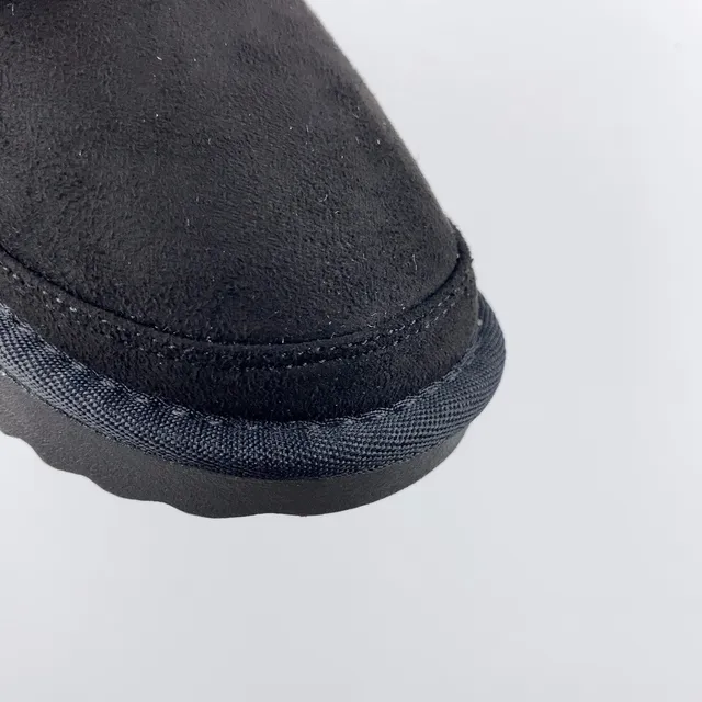 UGG भूरी मखमली ऊपरी डुअल बकिल स्ट्रैप स्नो बूट्स 10