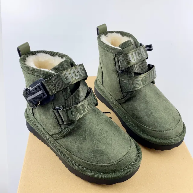 UGG भूरी मखमली ऊपरी डुअल बकिल स्ट्रैप स्नो बूट्स 15