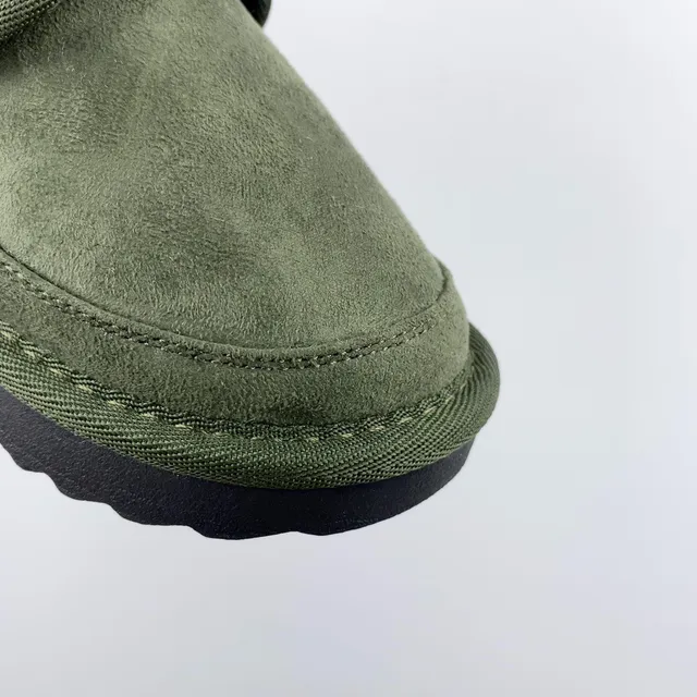 UGG भूरी मखमली ऊपरी डुअल बकिल स्ट्रैप स्नो बूट्स 19