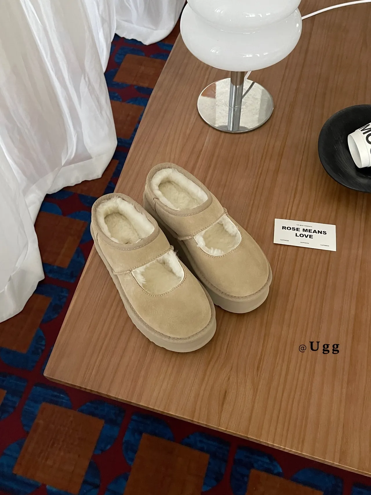 UGG Tasman भेज सूड शियरलिंग लाइन मैरी जेन जूते 2