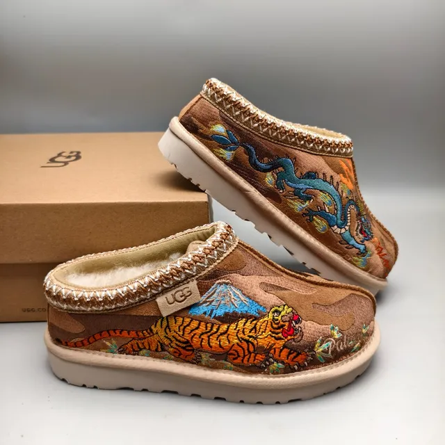 UGG Tasman بني بيج مطرز نمط النمر مربوط حياكة حافة أحذية كاجوال 6