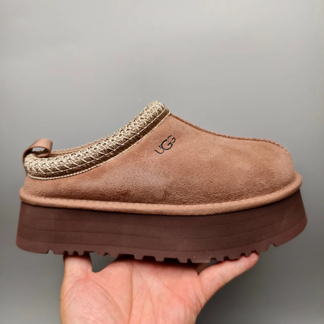 UGG Tasman Brown Beige Platform Sole Woven Knit Trim sapatos casuais 2