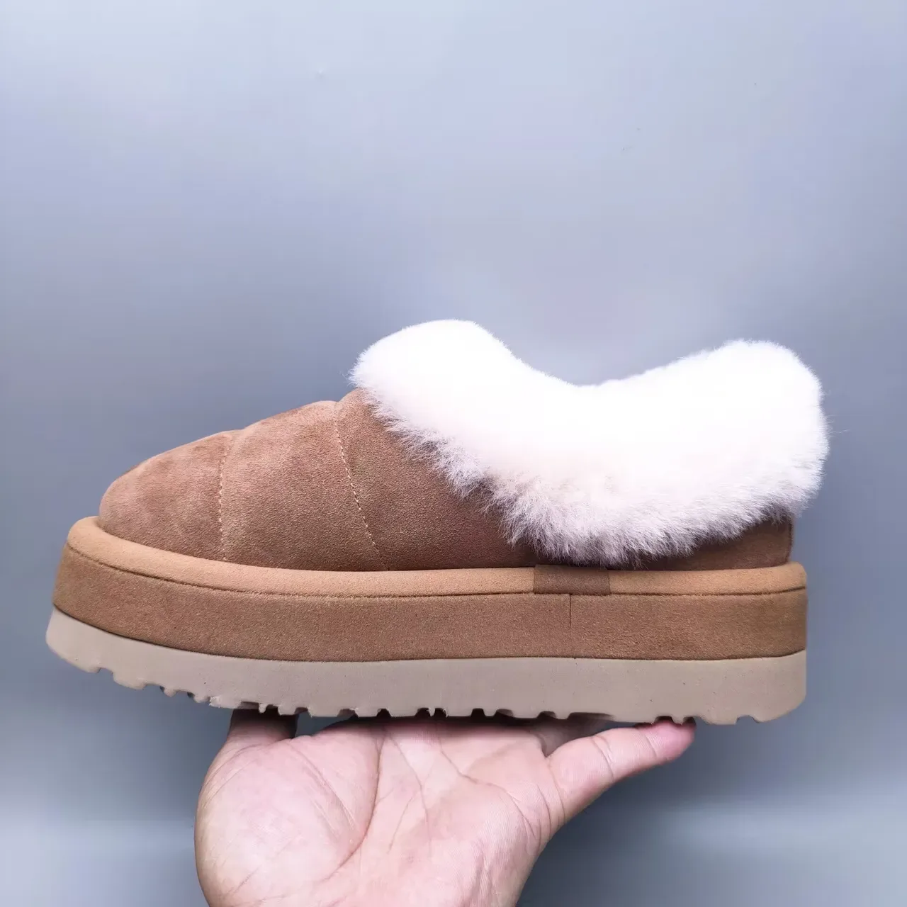 UGG Tasman ব্রাউন হোয়াইট প্ল্যাটফর্ম সোল শিয়ারলিং কলার কাজুয়াল শু 2