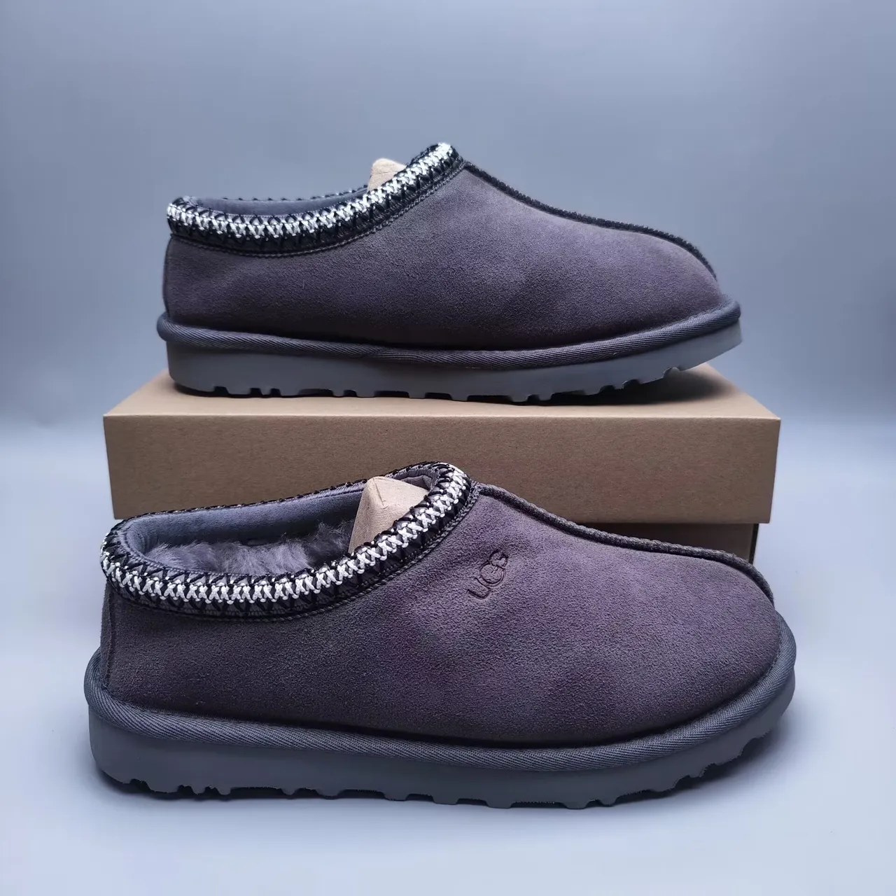 UGG Tasman 灰黑麂皮鞋面编织针织领休闲鞋 7