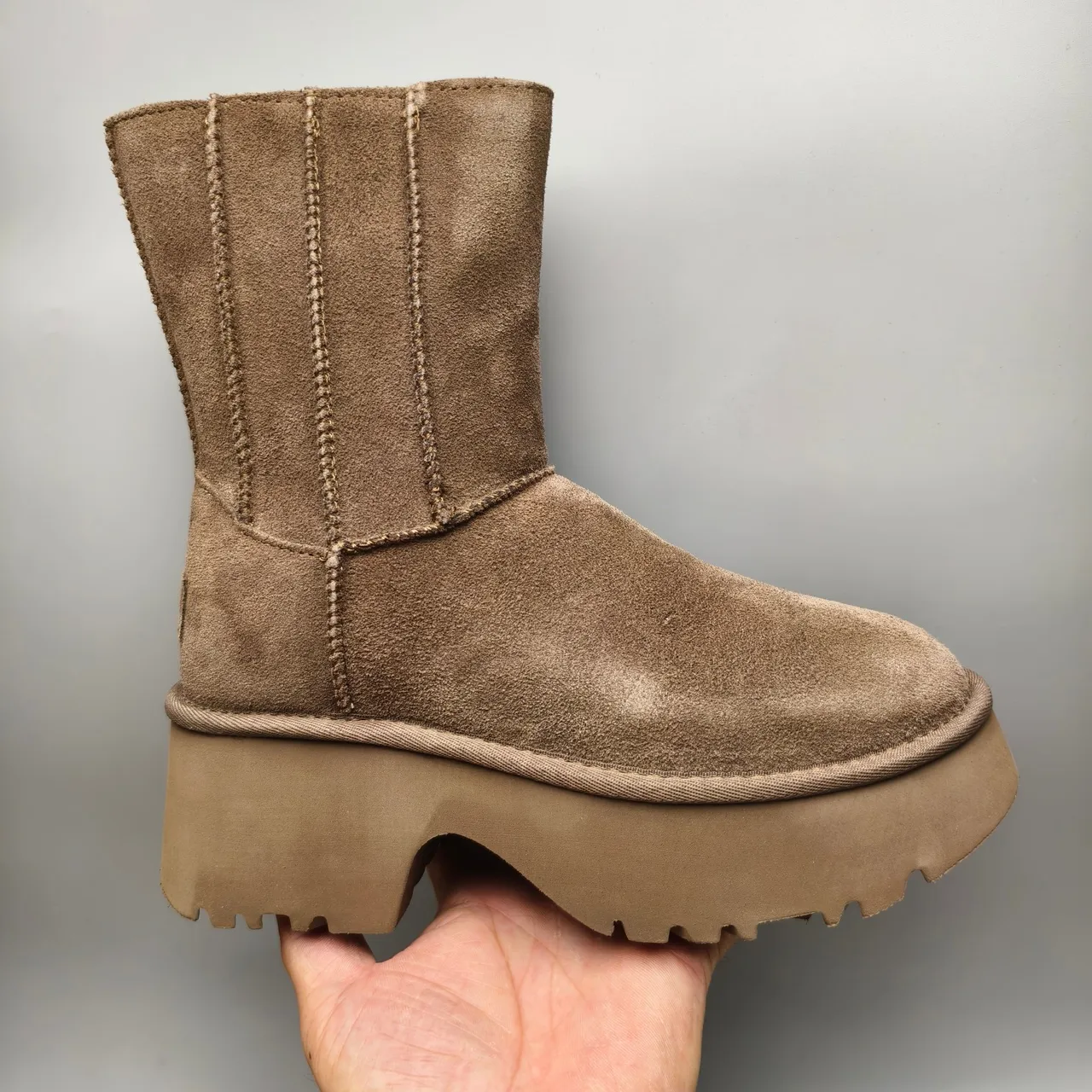 UGG Tasman Bottine plateforme daim cheville 2