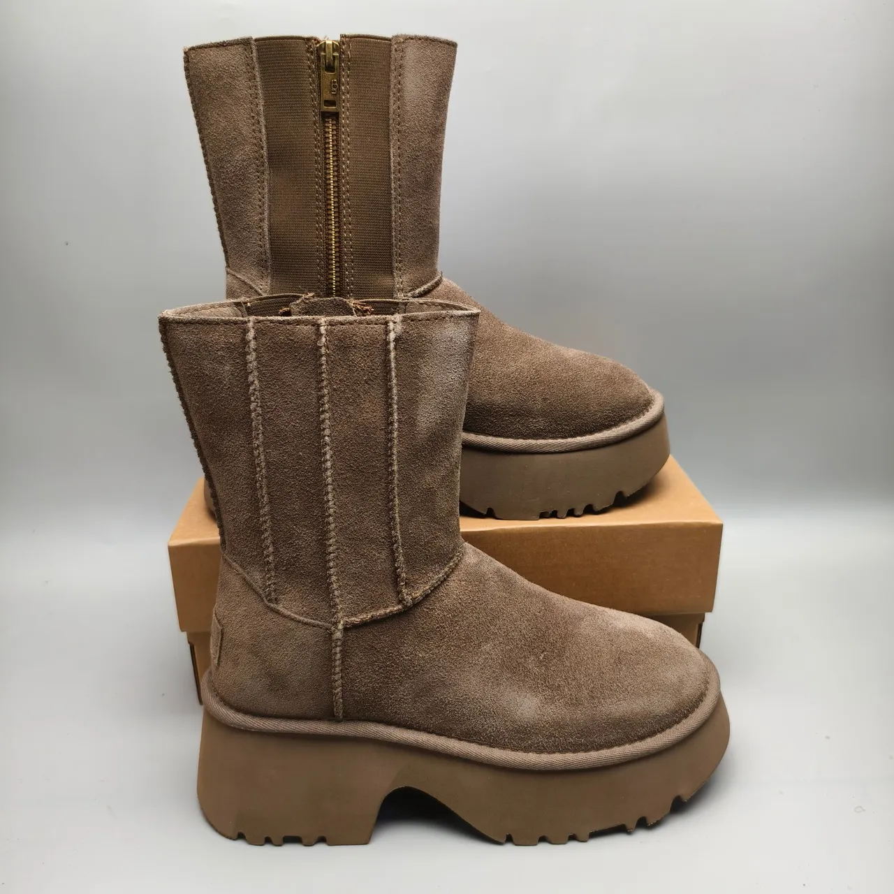 UGG Tasman Bottine plateforme daim cheville 5