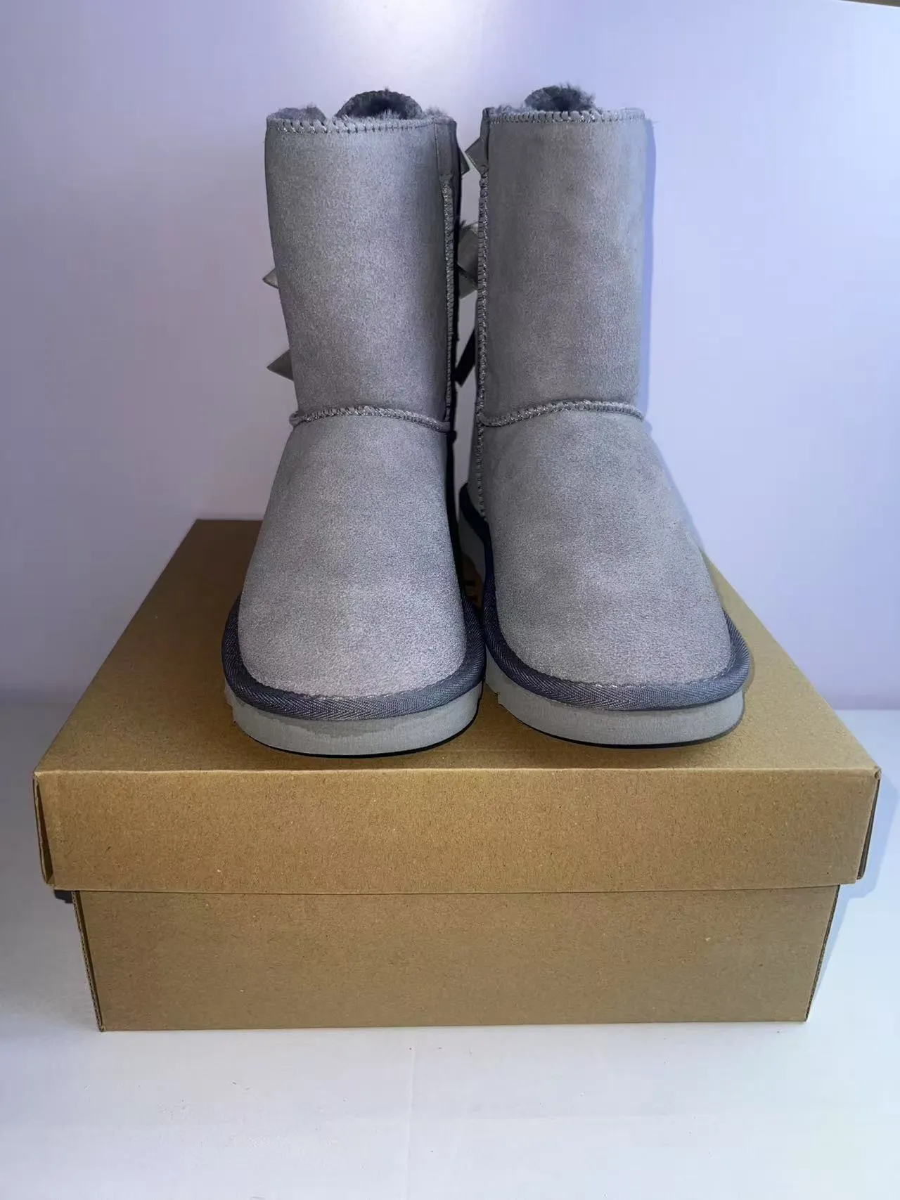 UGG Tasman রূপালী ধূসর সুয়েড স্নো বুটস 5