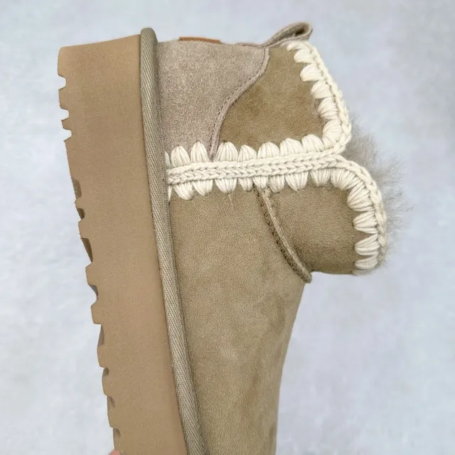 UGG Tasman Tan Suede Knit-Trimmed Platform Snow Boots 7