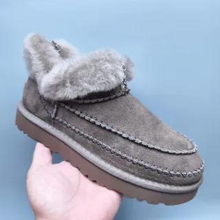 UGG Tasman 陶褐色羊毛边雪靴