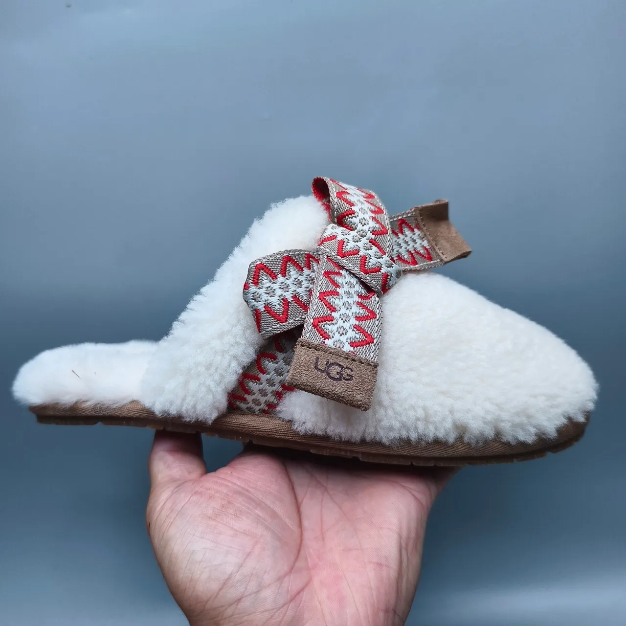 UGG Tasman 编织带蝴蝶结拖鞋 2