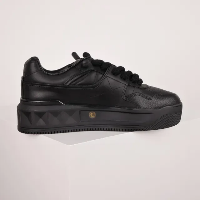 Valentino Black Monochrome Pyramid Stud Detail Lifestyle Sneakers 7