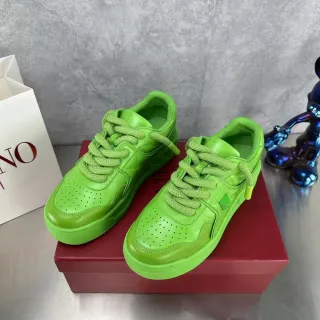 Valentino Verde Couro Perfurado Solado Plataforma Grosso Estilo de Vida Tênis