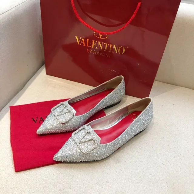 Valentino Rockstud Chaussures de ballet à bout pointu ornées de cristaux 6