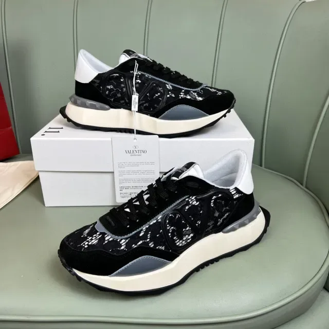 Valentino Runner zapatillas lifestyle negras con panel de encaje VLOGO 7