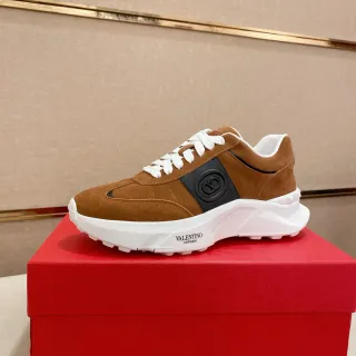 Valentino VLogo চাঙ্কি স্নিকার বাদামী কালো সাদা চাঙ্কি স্নিকার