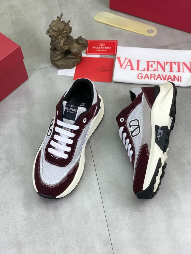 Valentino VLTN বার্গন্ডি গ্রে মিক্সড ম্যাটেরিয়াল আপার লোগো অ্যাকসেন্ট চকি স্নিকার্স 6