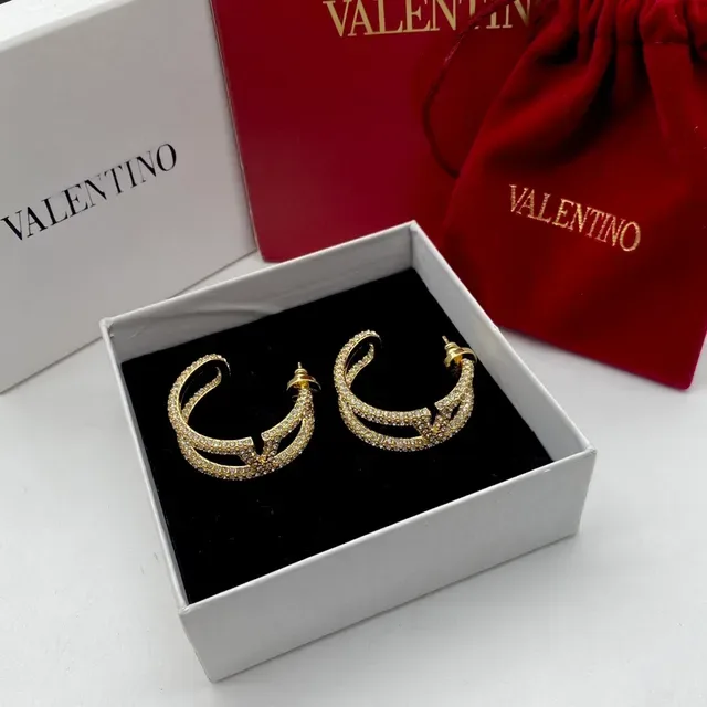 Valentino VLTN Pavé Crystal 开放 V 形 圆环耳环 3
