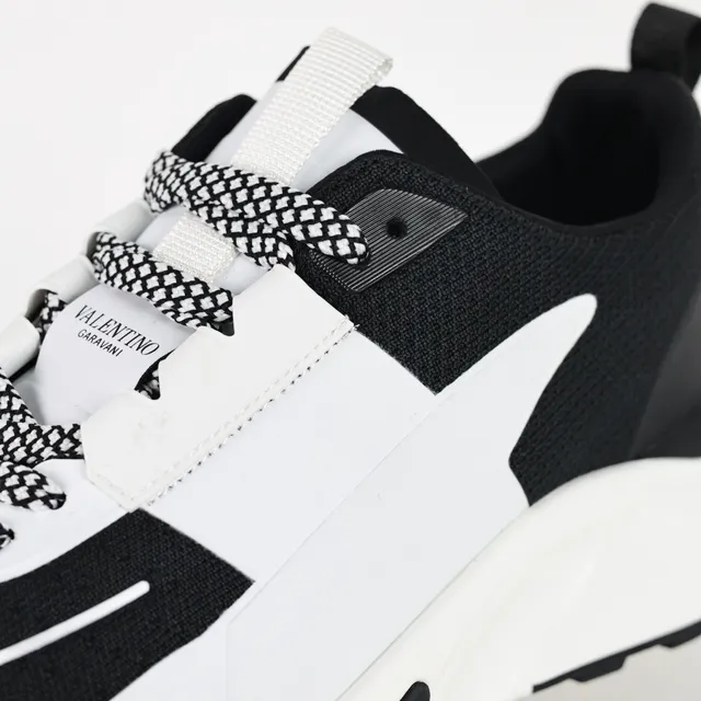 Valentino Blancs Noirs Semelle intermédiaire sculptée Panneaux de contraste Sneakers Chunky 6