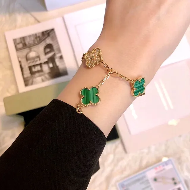 Van Cleef & Arpels Alhambra পাঁচ মোটিফ মালাখাইট এবং ডায়মন্ড ব্রেসলেট 4