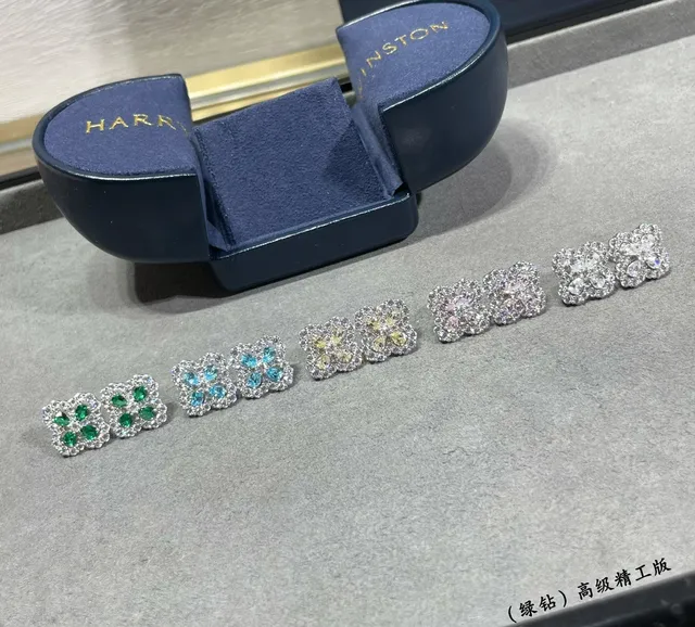 Van Cleef & Arpels Alhambra 绿宝石和钻石 四叶草耳环 3