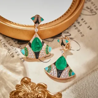 Van Cleef & Arpels Fan-Shaped Emerald Turquoise Black Enamel Diamond Earrings