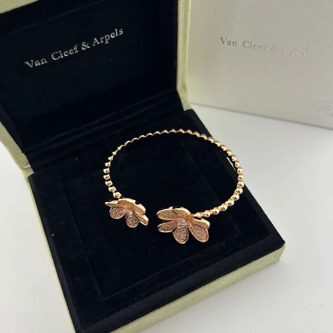 Van Cleef & Arpels Rose Gold Pavé Floral Bracelet 5
